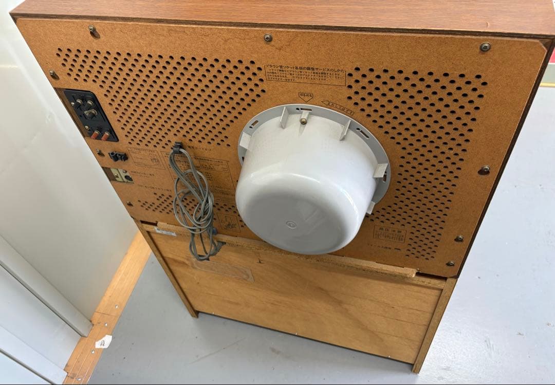 美品HITACHI C18-238E ブラウン管テレビ 木目調 ジャンク品