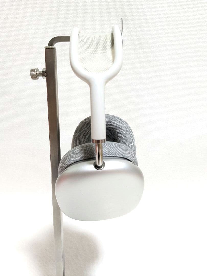 美品　AirPods Max A2096 2024年　シルバー色