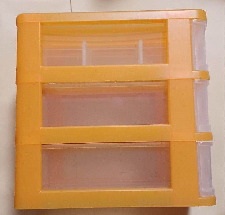 ハローキティ　HELLOKITTY　3段　小物収納ボックス　ミニチェスト