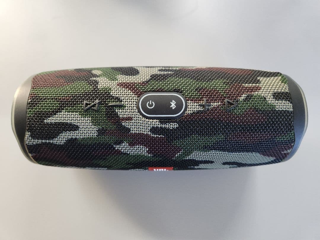 JBL Charge 4 迷彩スピーカー 中古