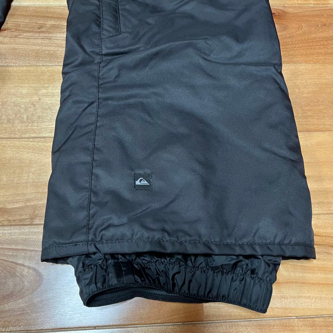 美品スキーウェア150 QUIKSILVER 上下セット デザインかっこいい