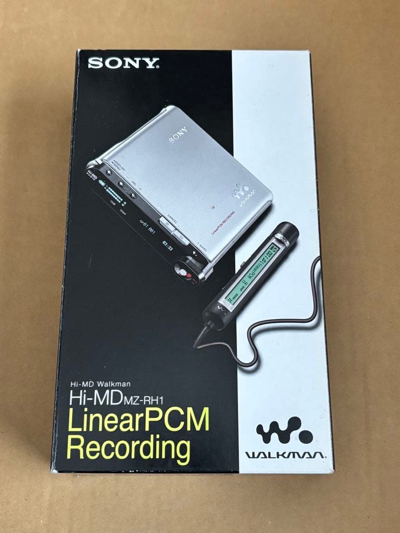 SONYHi-MDウォークマン シルバー アダプター イヤフォン付き