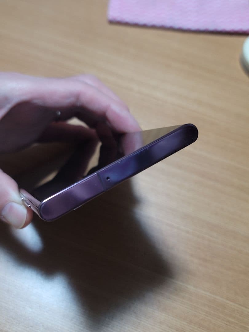 中古実用品 Galaxy S22 Ultra au版 バーガンディ 訳あり