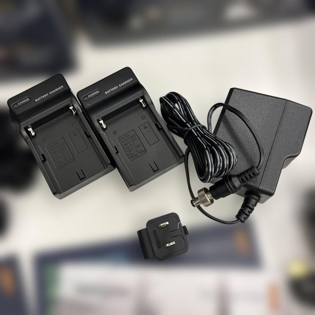 Blackmagic Video Assist 5\" 12G HDR と付属品