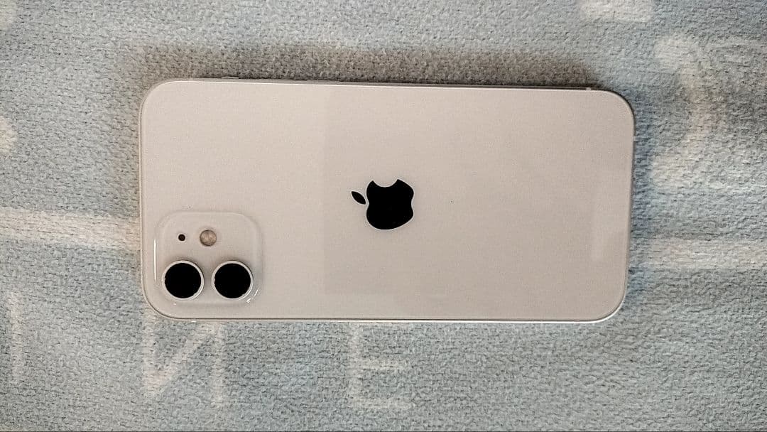 iPhone12 ホワイト SIMフリー　修復歴なし　箱　ケーブル付き