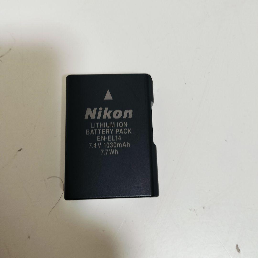 【美品】Nikon ニコンD3200 ボディ＋付属品 デジタル一眼レフカメラ