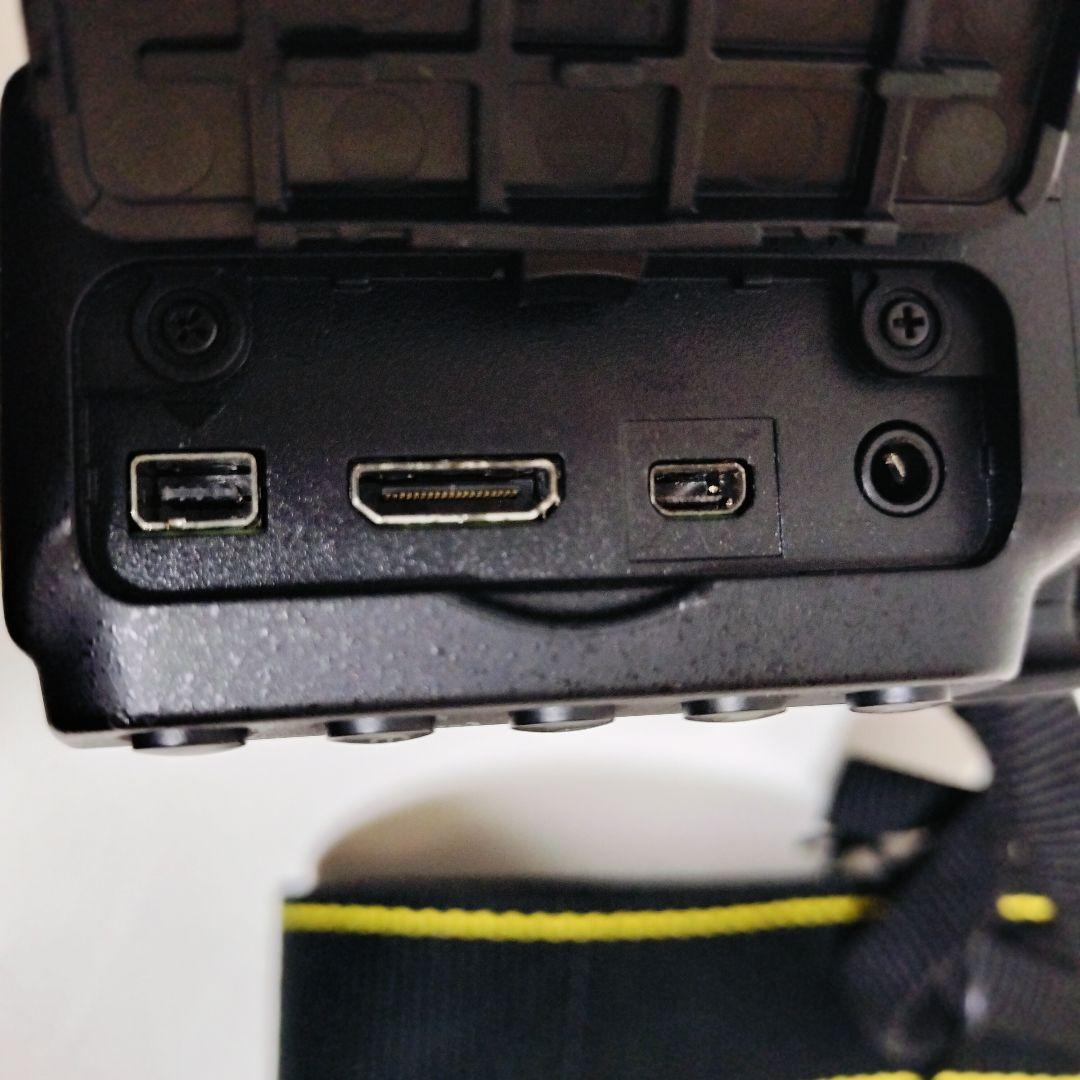 【美品】Nikon ニコンD3200 ボディ＋付属品 デジタル一眼レフカメラ