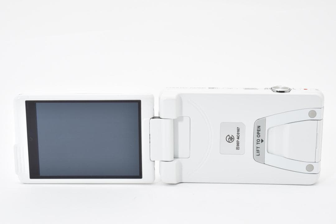 お値下げ歓迎・美品 Nikon COOLPIX S6900 ホワイト 1574