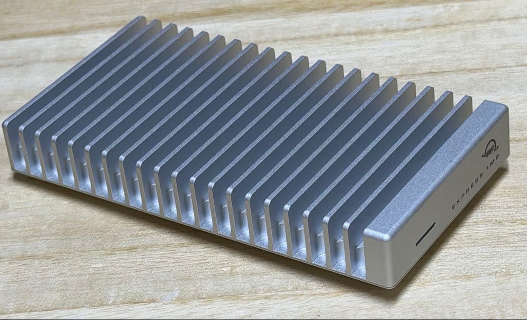 外付けハードディスク・ドライブ OWC(USB-C)40Gbps Express 1M2