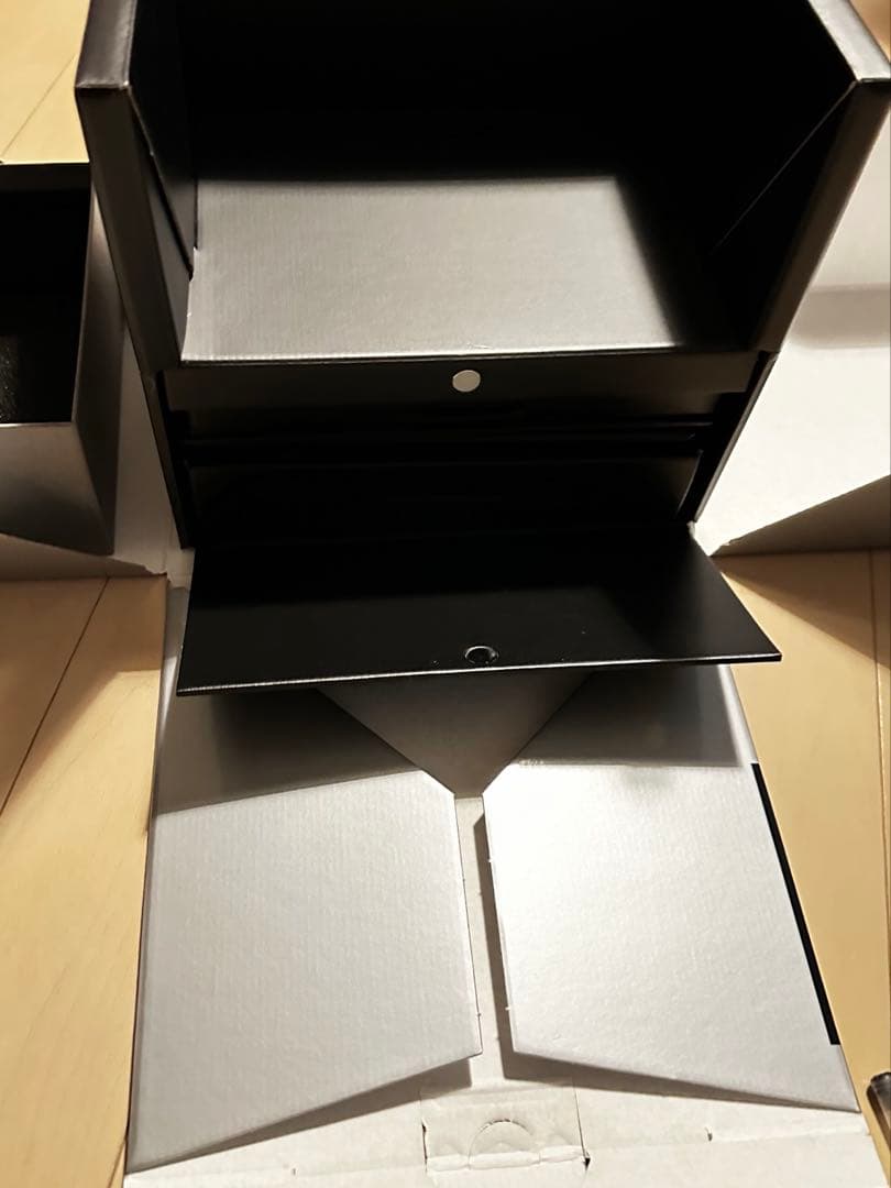 【極上品】LEICA Q2 未使用品に近い　OTECT Q-CAP付き