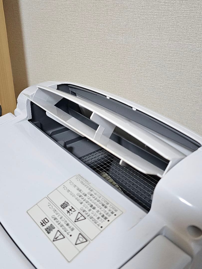 中古美品 三菱 除湿機 ホワイト MJ-P180RX-W 動作確認済み #３