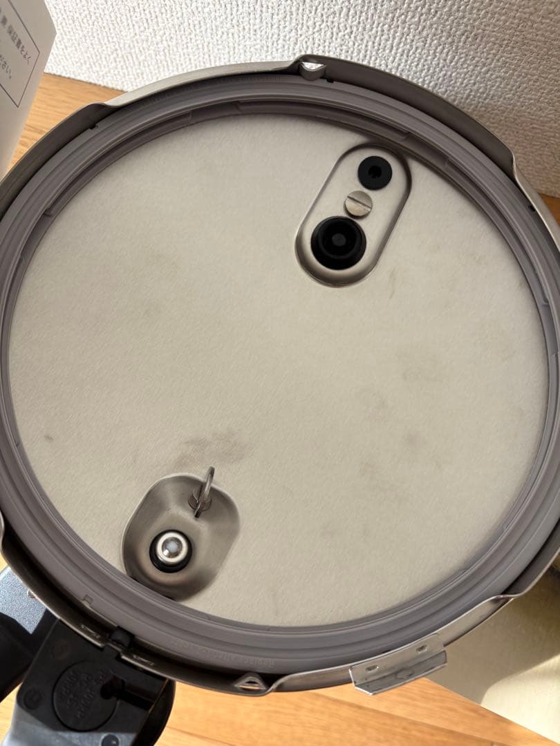 Fisslerフィスラー浅型圧力鍋ビタクイック2.5L冊子内保証期間内記載有り