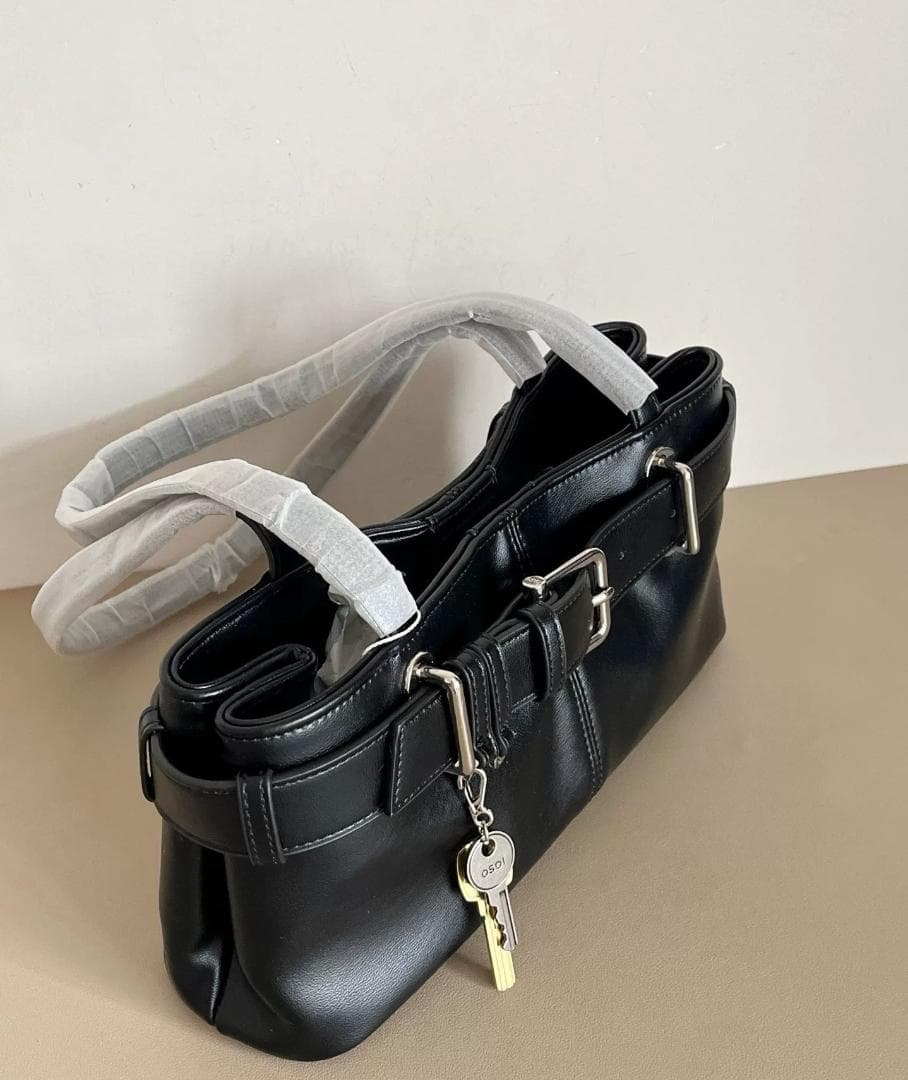 OSOI SHOULDER BROCLE バッグ