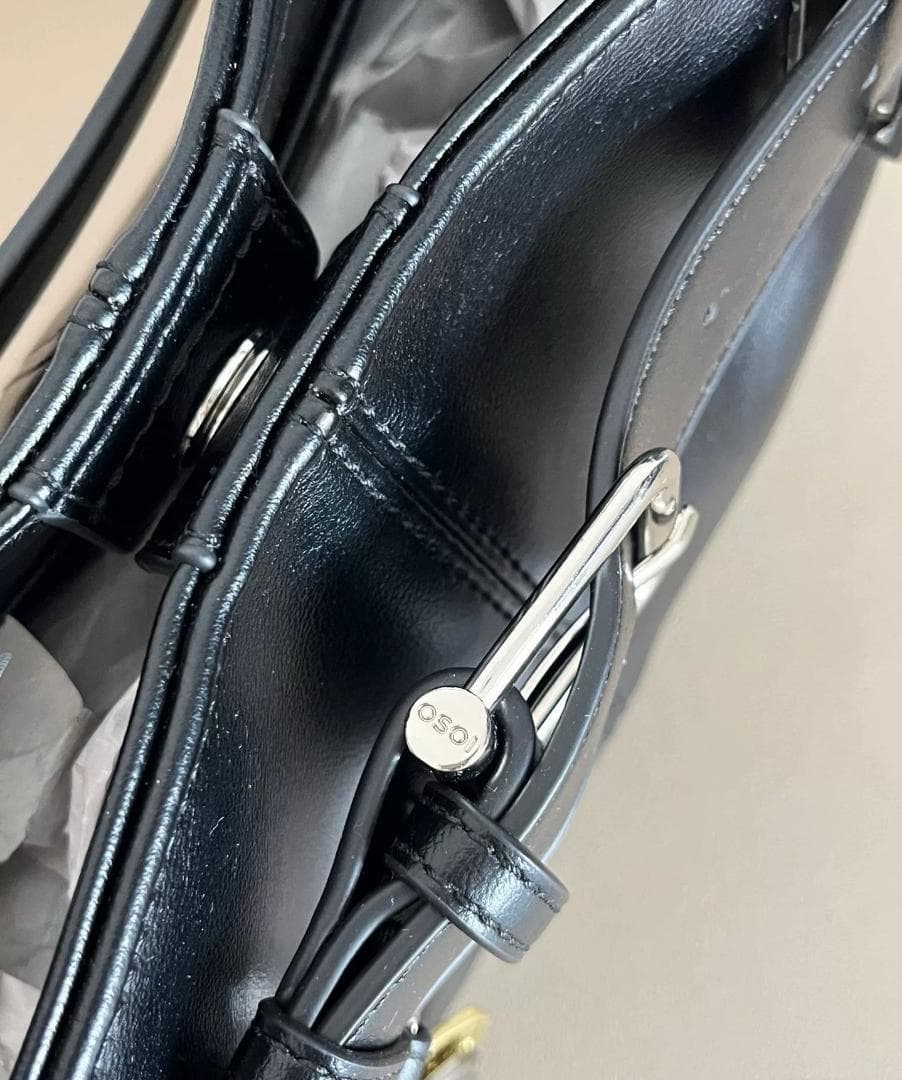 OSOI SHOULDER BROCLE バッグ