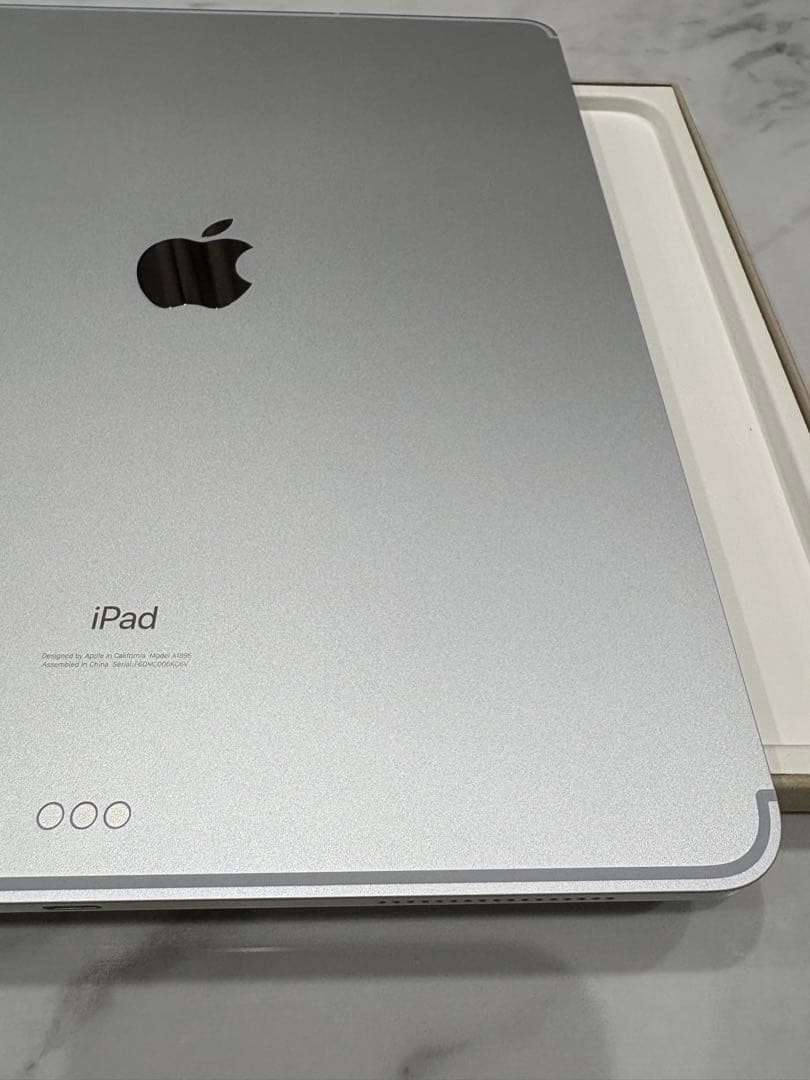 モ*ル様 【新品同様】iPad Pro 12.9 1TB Cellular 10