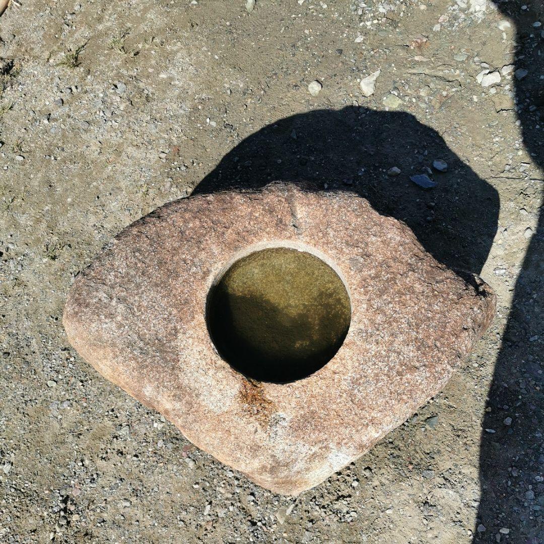 鞍馬石　蹲　154キロ　庭石　石　鑑賞石　庭　坪庭　ガーデニング　置物