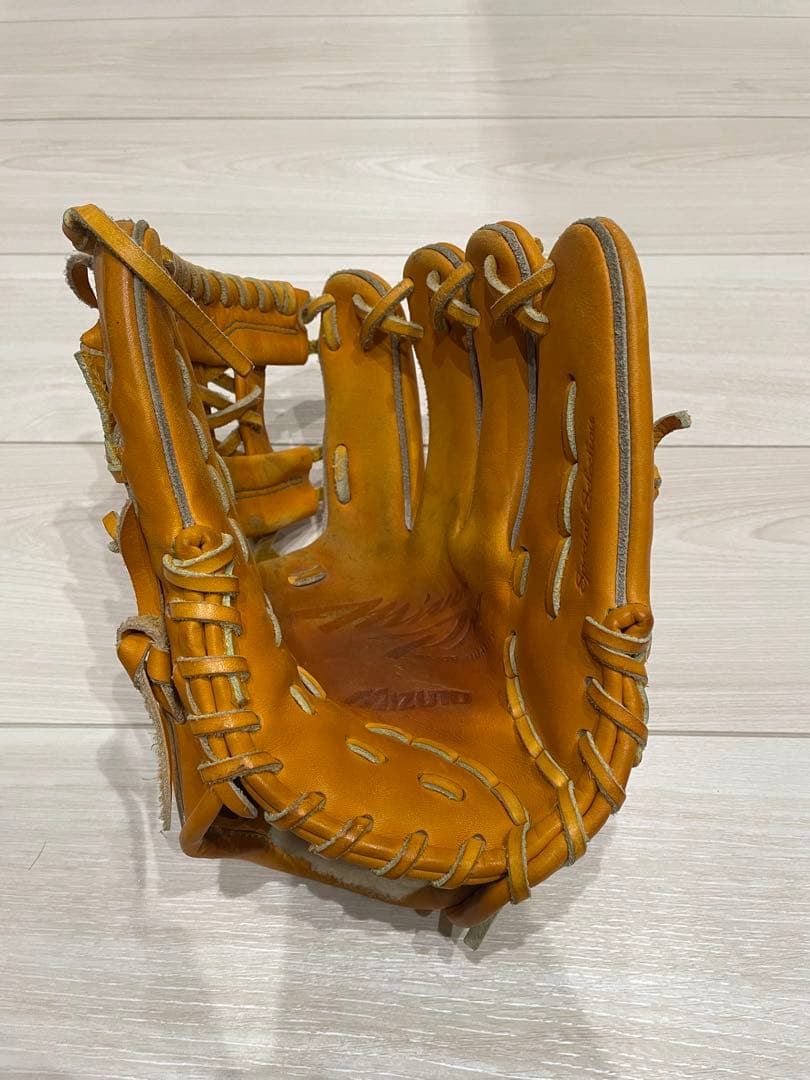 ミズノプロ　硬式　内野手用