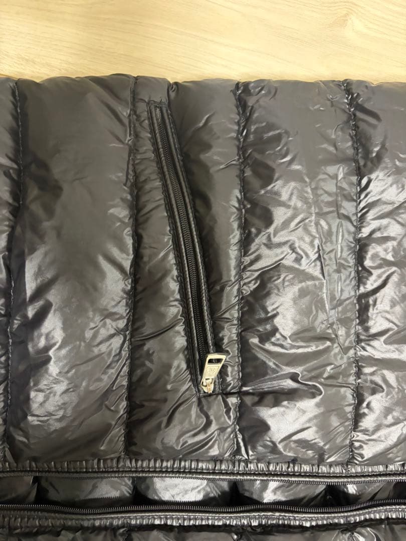 モンクレールブラック ダウンベスト サイズ2