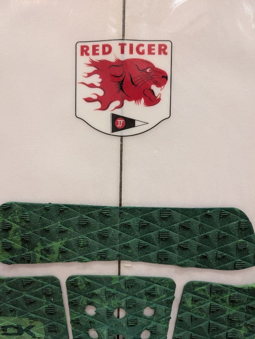 送料込 PYZELパイゼル RED TIGER 5'11 30㍑
