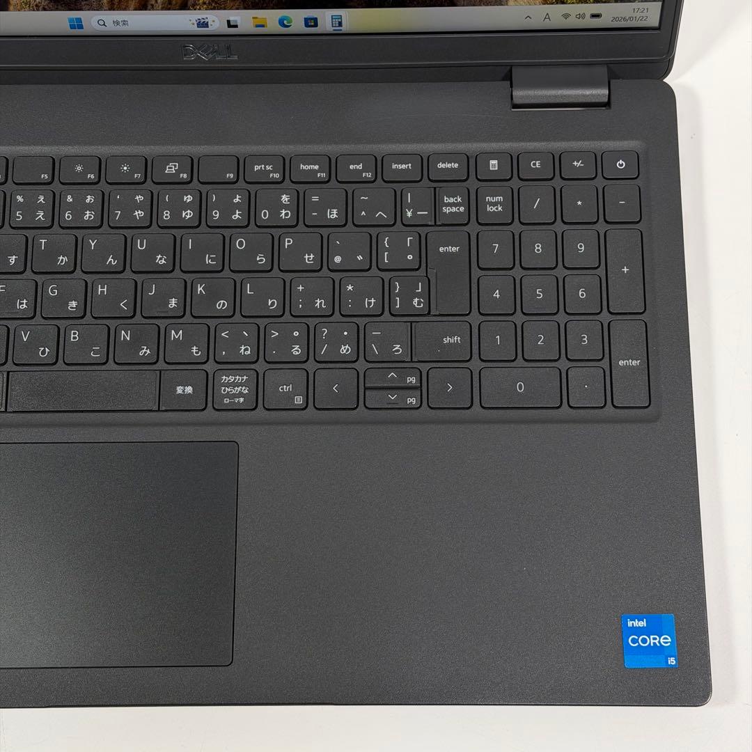 Windowsノート本体 60.Latitude3520 / i5-11/ 16GB/ 512GB