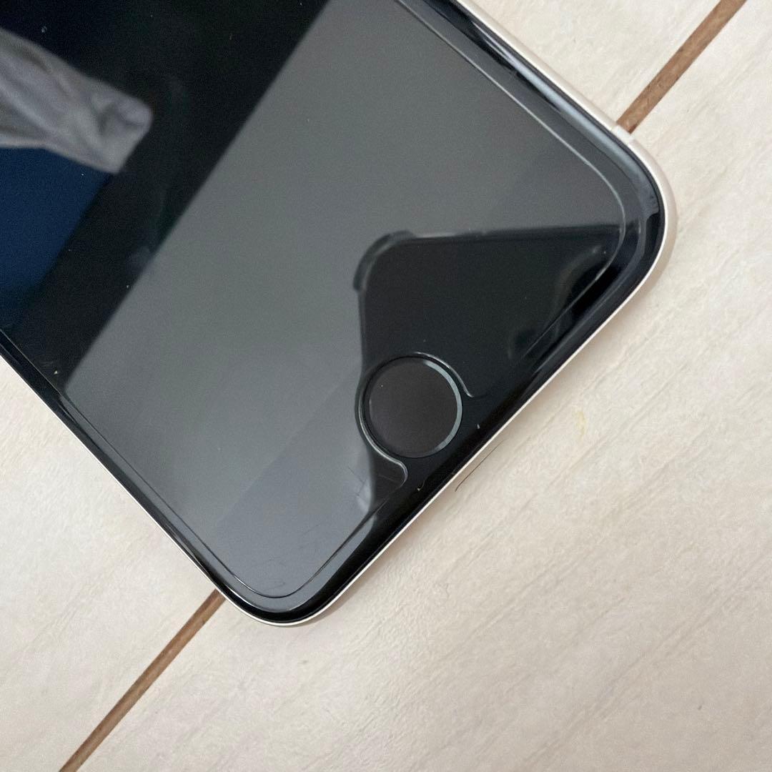 iPhone SE3 本体