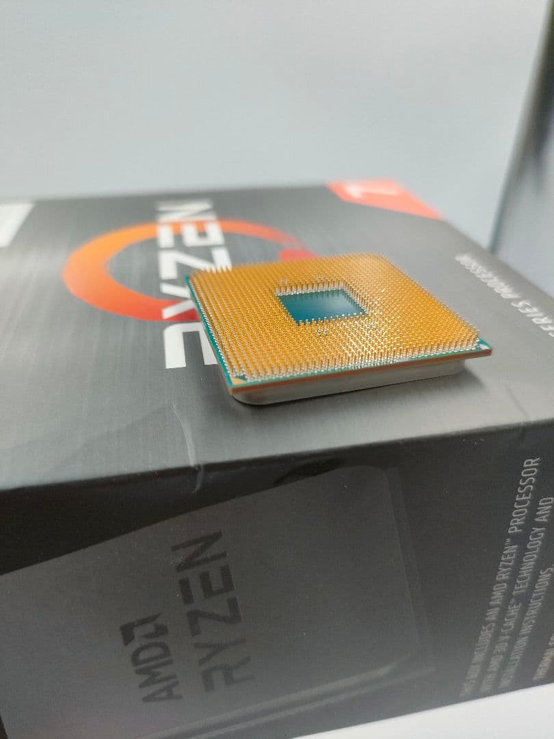 amd ryzen 5800x3d CPU (中古)