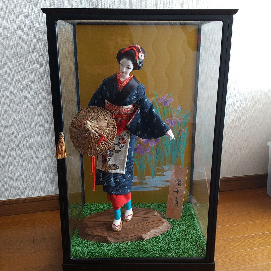日本人形