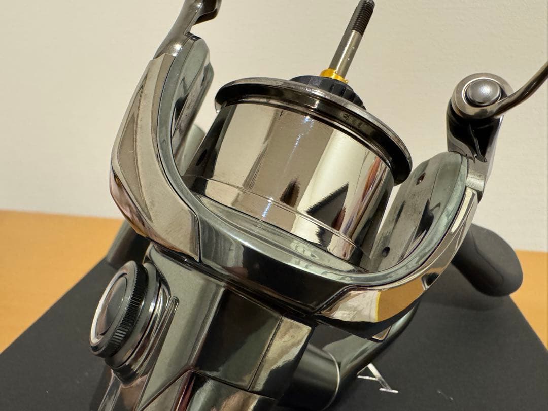 SHIMANOシマノ 22ステラSTELLA 2500S