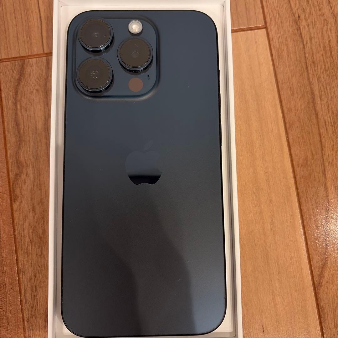 美品✨️iPhone15Pro 128G ブルーチタニウム