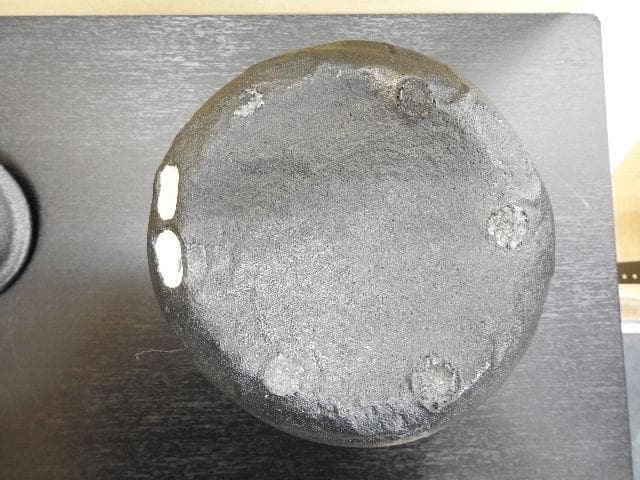 寒川梄豊　紀州焼葵窯　那智黒水指　共箱　MA386