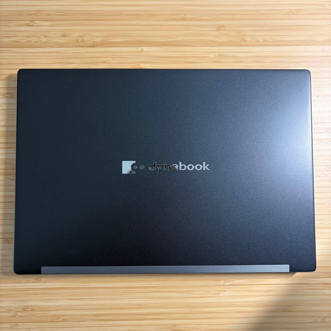 美品 東芝 2025年モデル 第13世代 i7 32GB/512GB 軽型