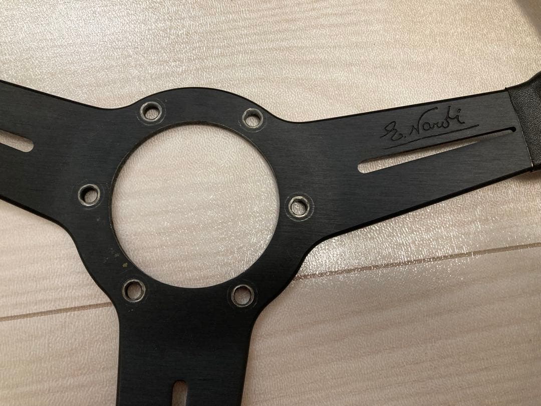 ナルディ　クラシック　36パイ