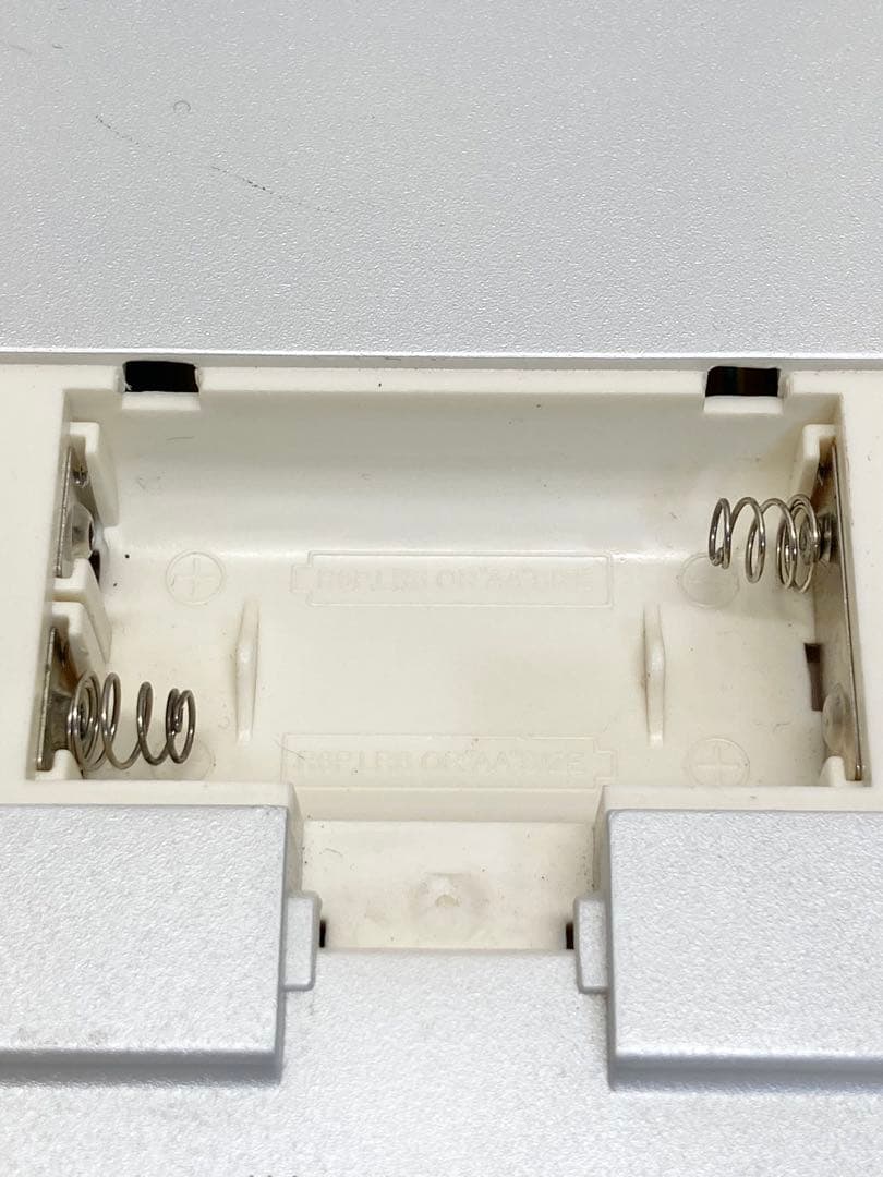 確認用　CASIO 温度・湿度計付電波掛時計　IDC-200J