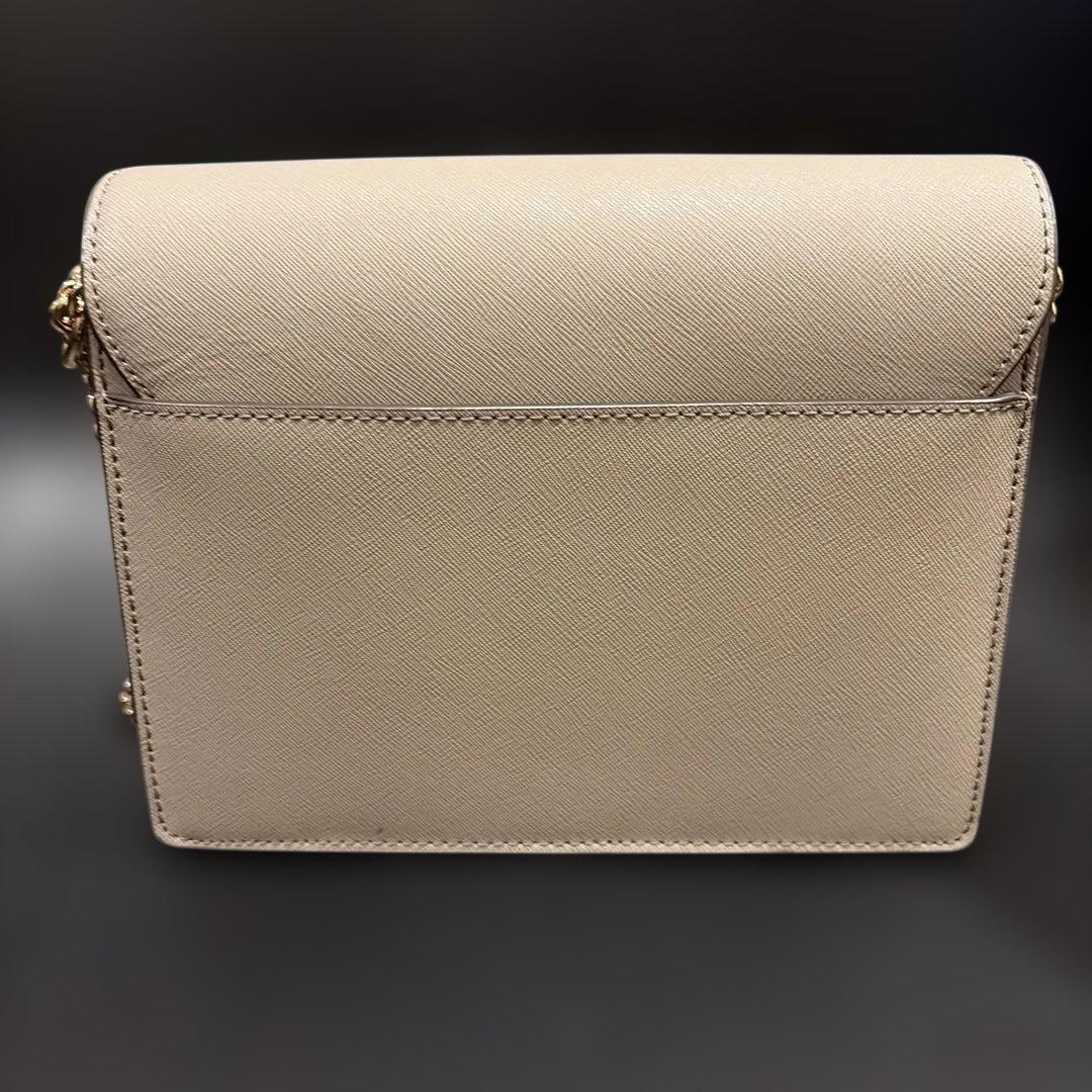 トリーバーチ　グレージュ　ショルダーバッグ　ゴールドチェーン