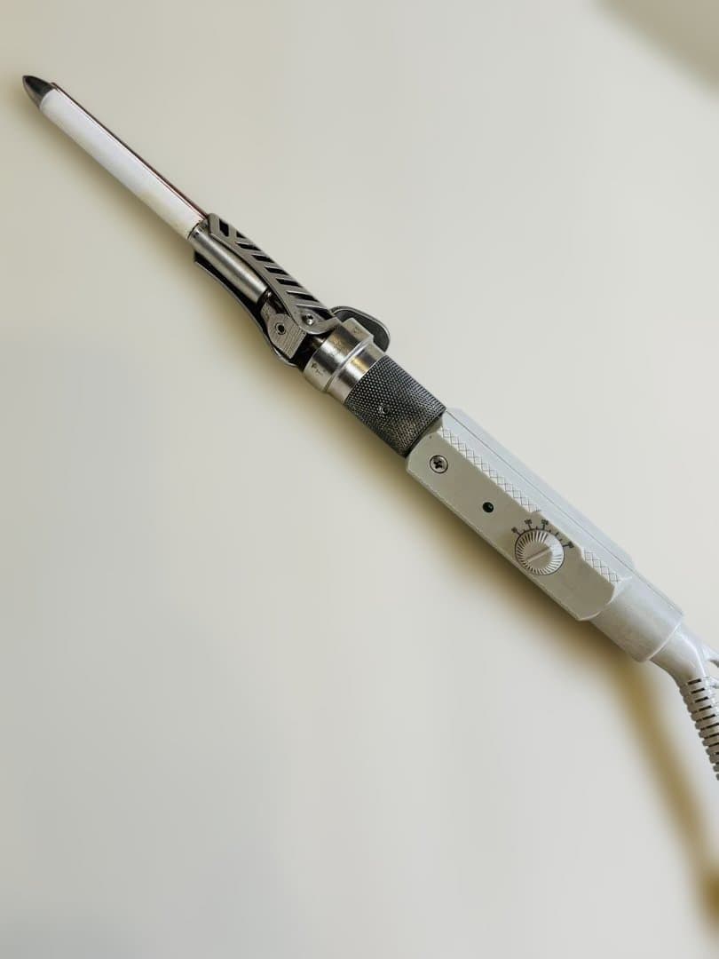 美品TKセラミックアイロン　元巻き8㎜丸アイロン/レンツアイロン/理容アイロン