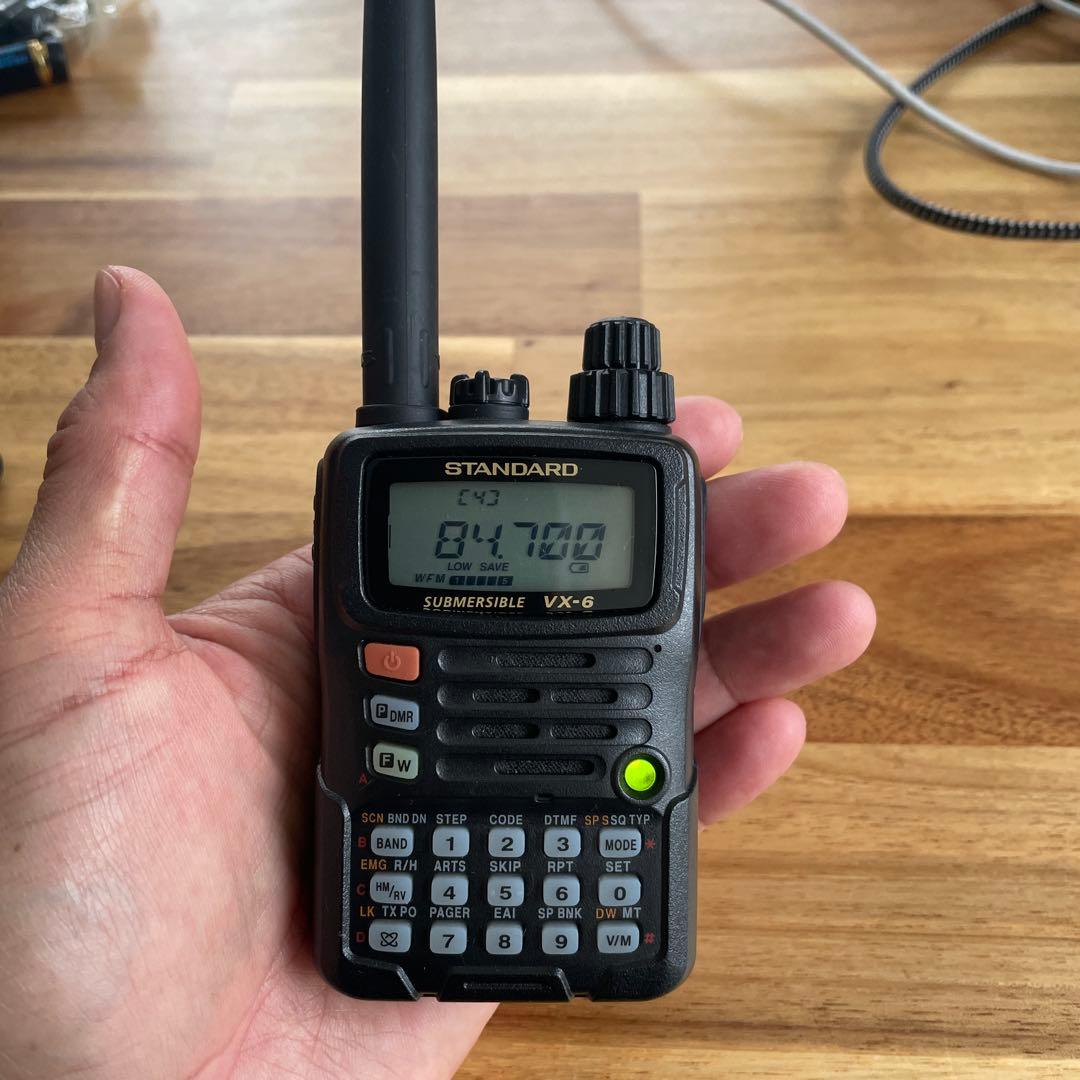 八重洲無線 144・430MHzデュアルバンド FM 5W ハンディトランシー…