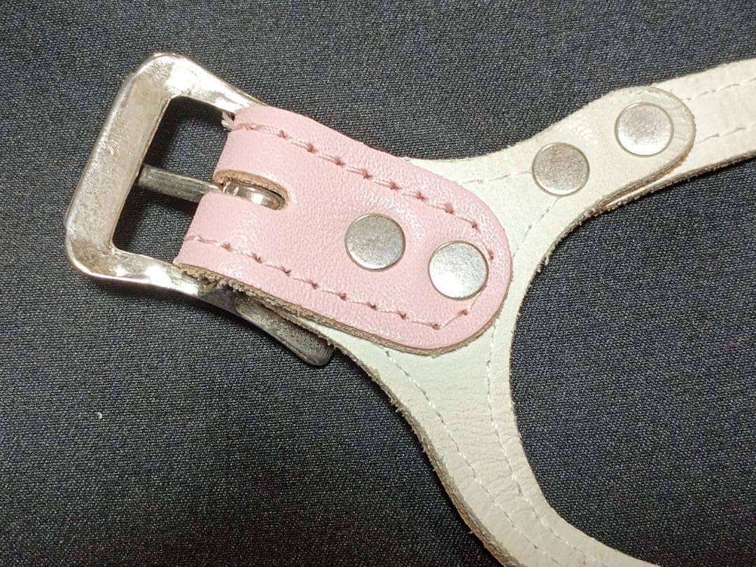 超美品　Buddy Belts バディベルト　ピンク　ストーン付ハーネス　3.5