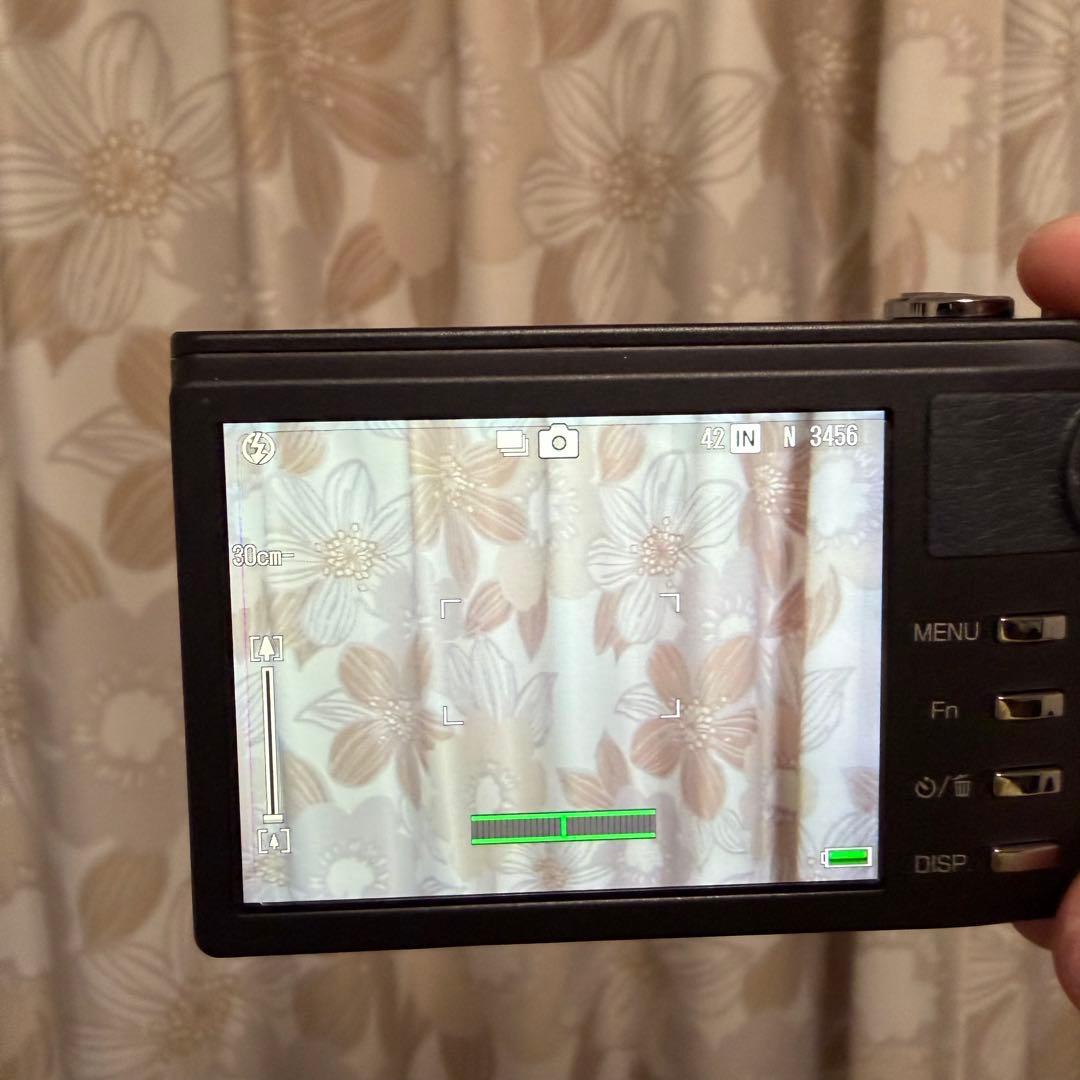 ハコ【美品】RICOH CX1 デジタルカメラ コンデジ 動作品