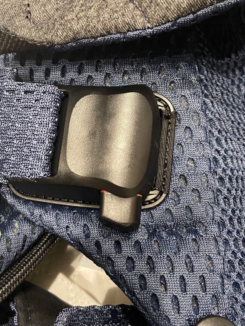 ベビービョルン　抱っこ紐　ハーモニー　ネイビーブルー