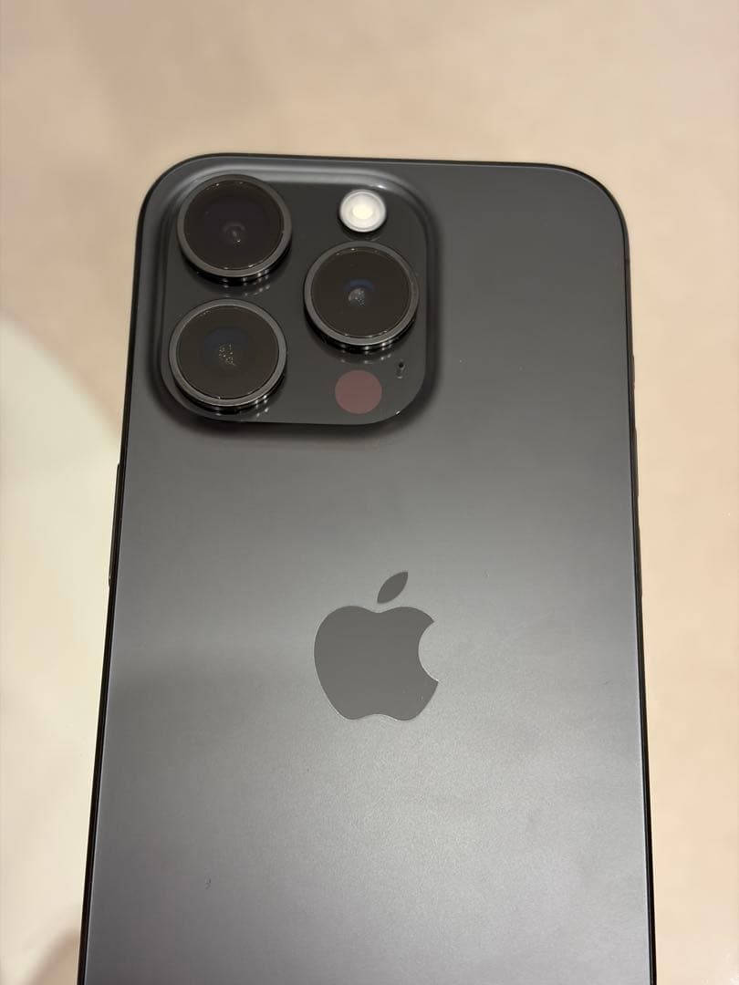 Apple iPhone15Pro ブラックチタニウム 128GB NIMASO