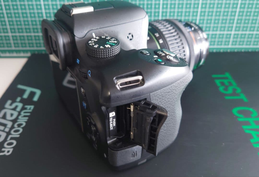 PENTAX　K-50　デジタル一眼レフカメラ　念のためジャンク扱い