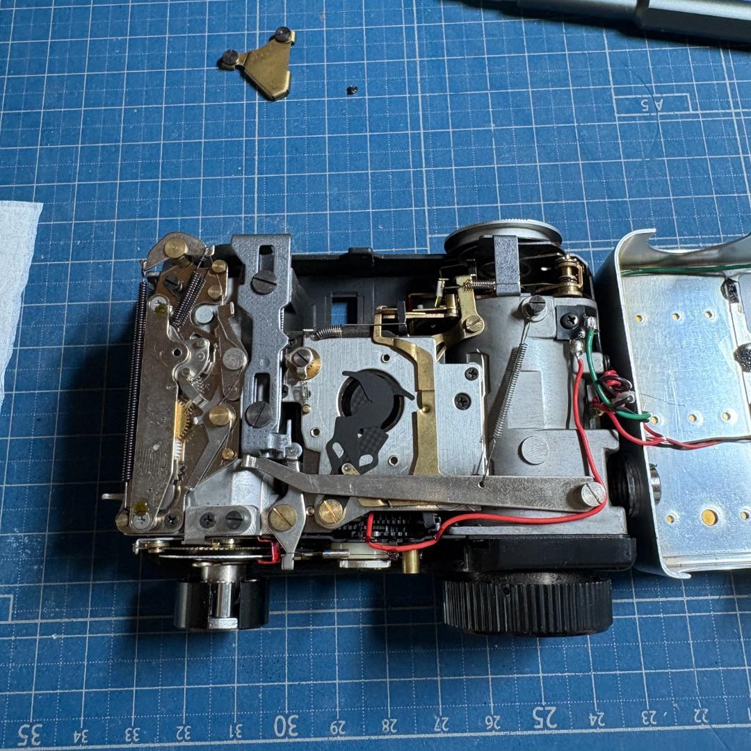 RICOH AUTO HALF SE2 ミラーシルバー【整備済完動品】