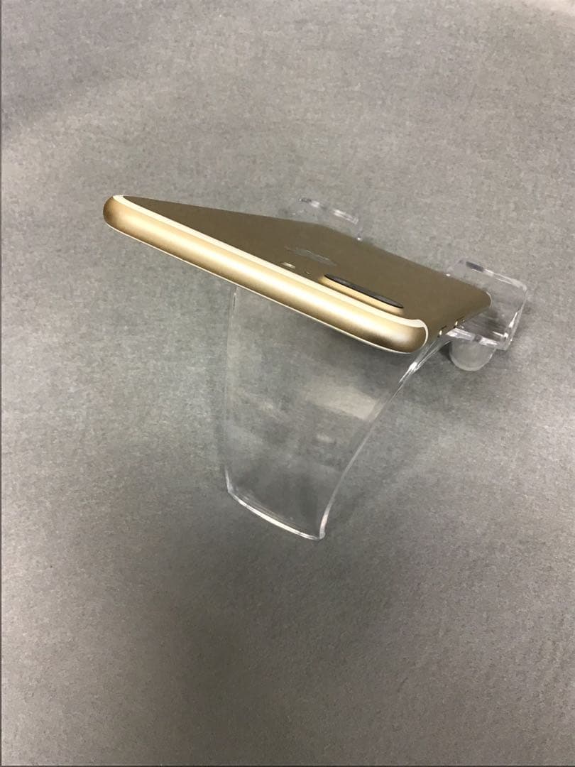 美品 国内版 SIMフリー　iPhone7plus 256GB ゴールド色