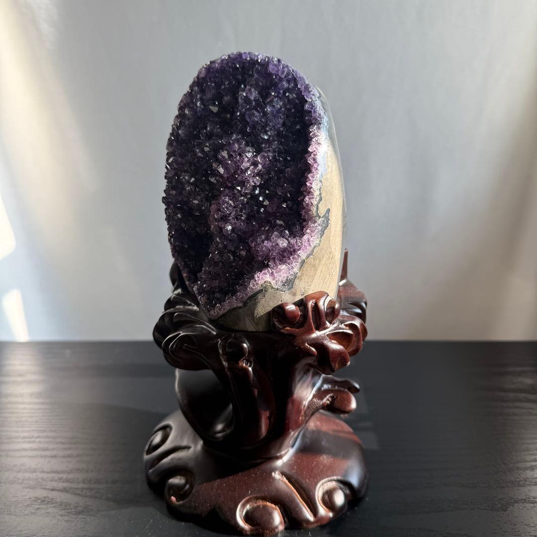 天然石アメジストのドーム　置物　原石　台座付きNO.010507