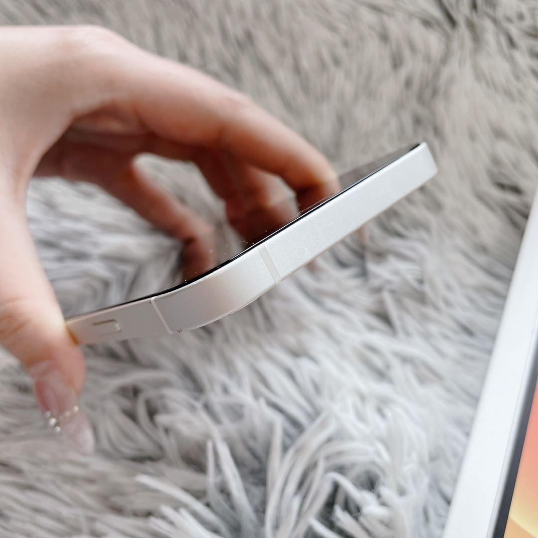 【美品】早い者勝ちiPhone12ホワイトSIMフリー128GBFaceID不可