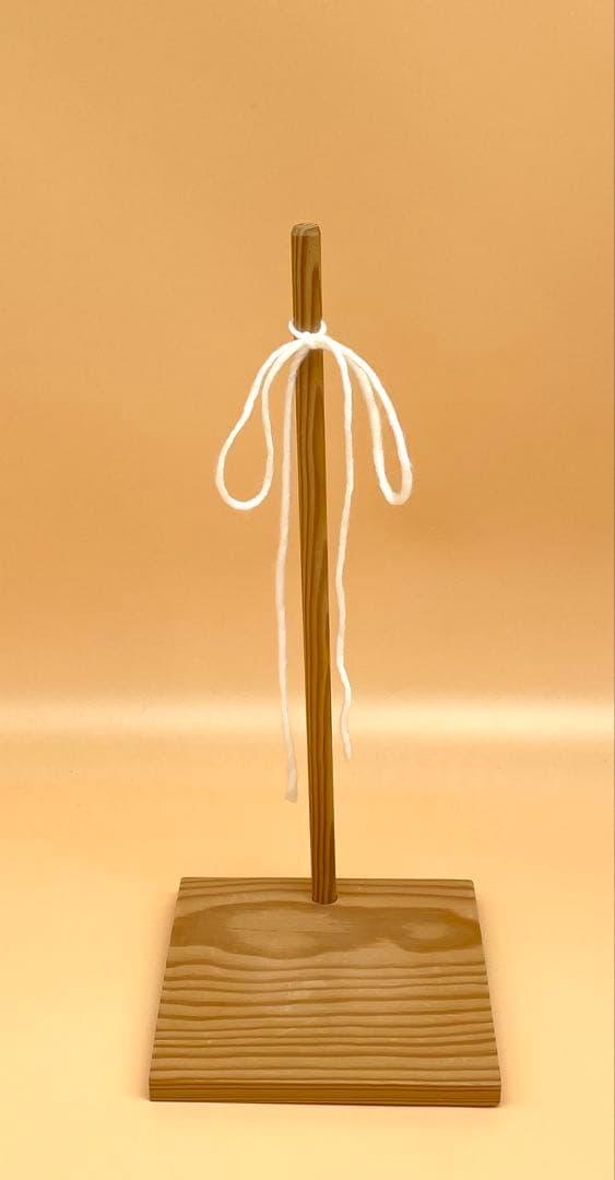 ポングラッツ人形　オールウッド 身長約37cm 着替え用の服有り、スタンド付き