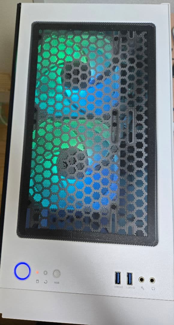 稼働少 高性能 ホワイト ゲーミングpc 4060Ti モンハンワイルズ