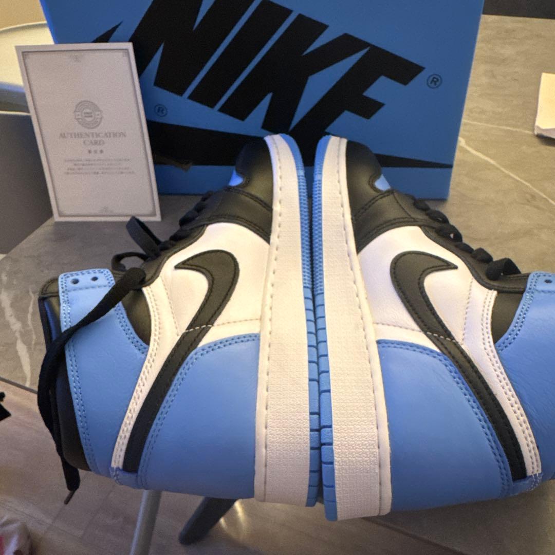 ナイキエアジョーダン1レトロハイ