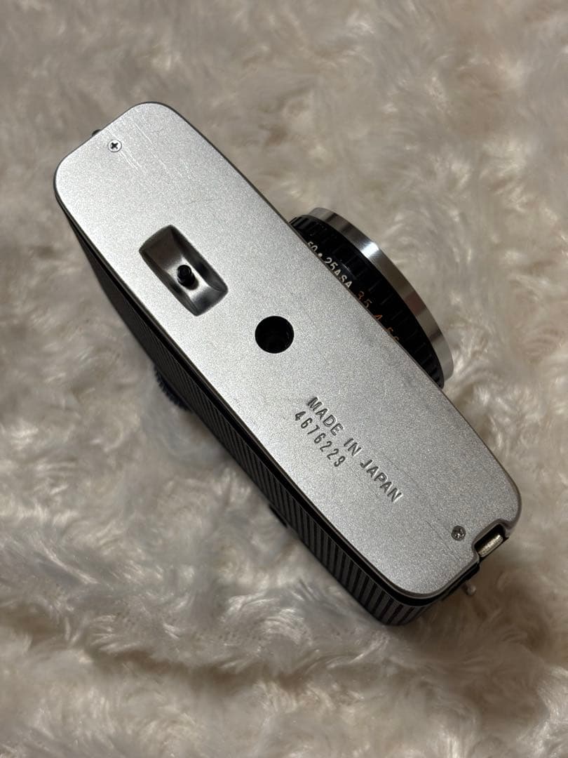 露出計OK! オリンパスペンEE3 シルバー　赤ベロOK