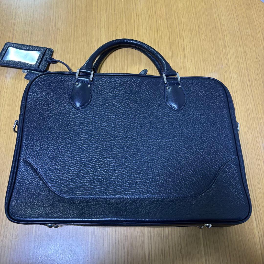 PELLE MORBIDA メイデンボヤージュ